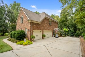 9913 Windrow Dr, Indian Trail, NC 28079, USA Photo 49