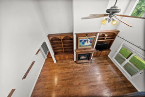  Photo 44
