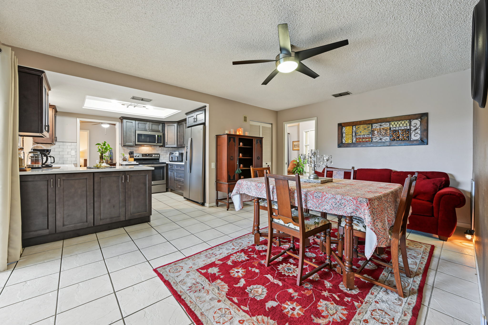Family Room4