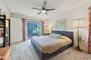 Primary Bedroom1b