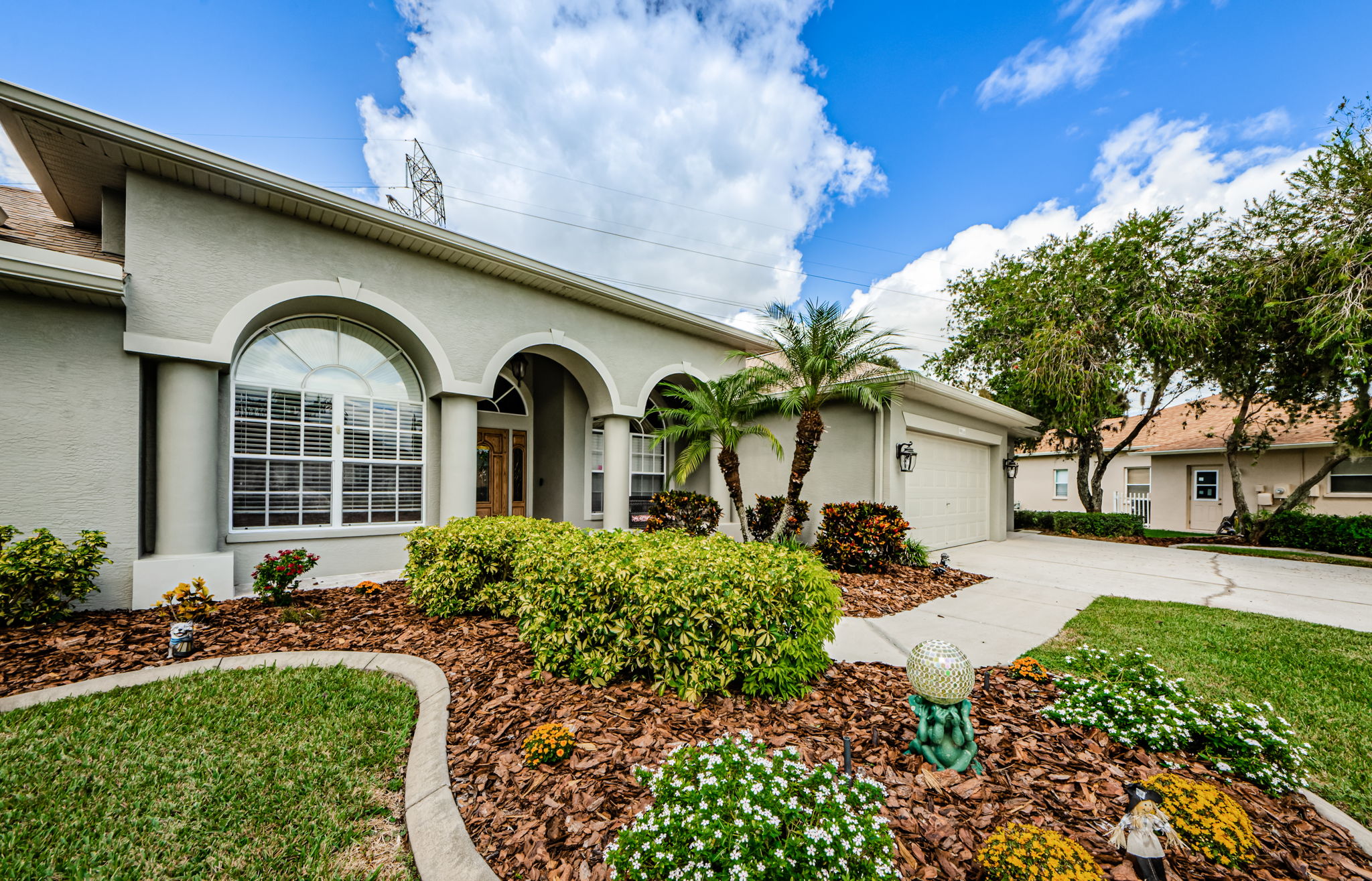 Front Exterior 5