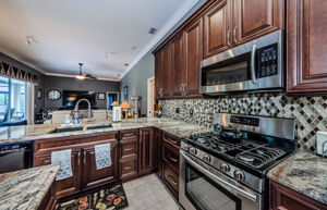 Kitchen 5-2