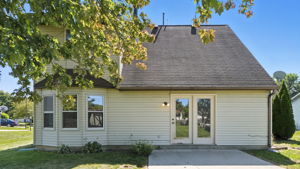  Photo 48