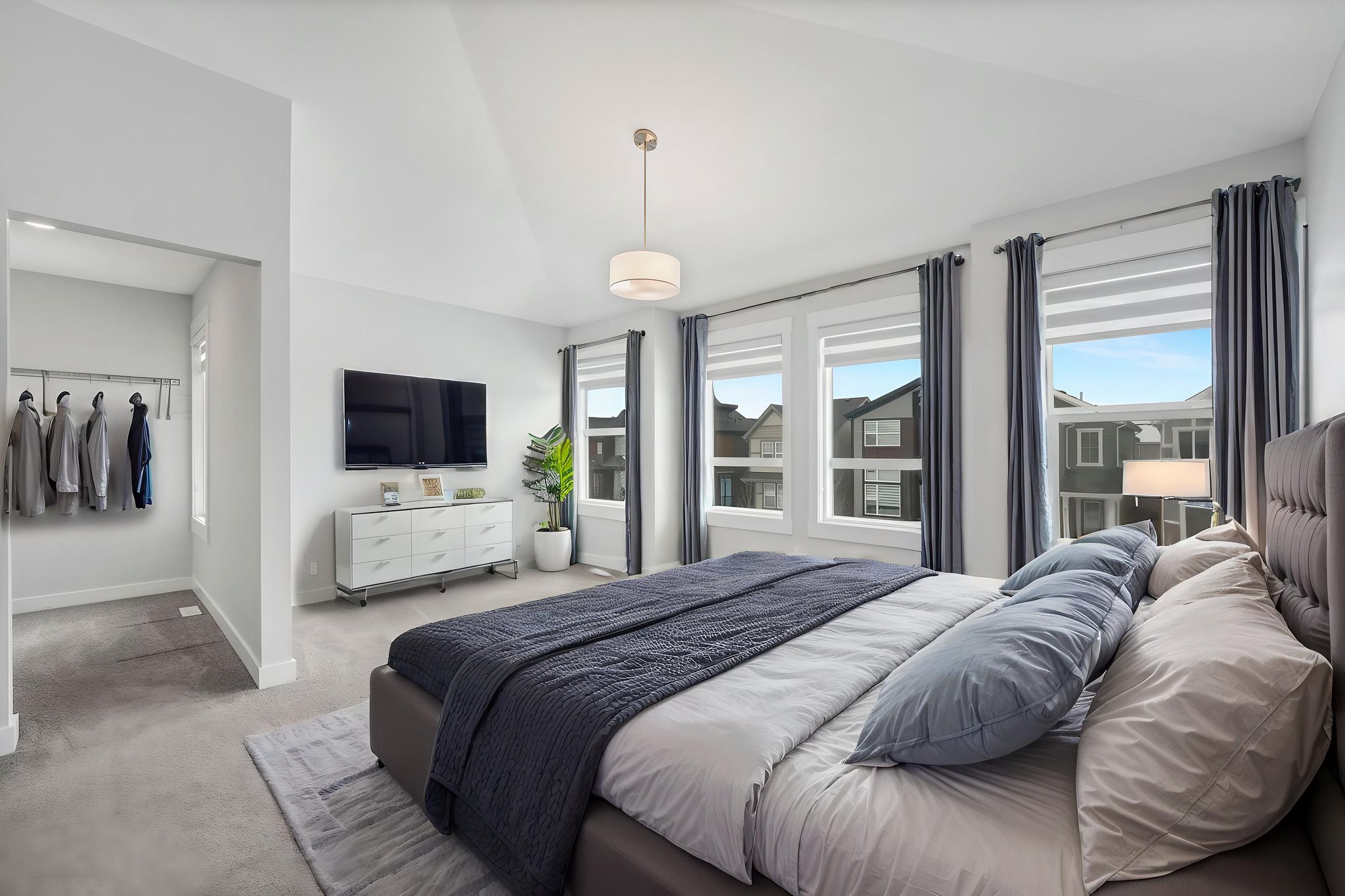 VX- Interior Image - (34) virtually staged.jpeg