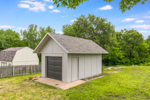 992 Sicklebar Dr-07