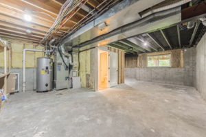 992 Sicklebar Dr-41