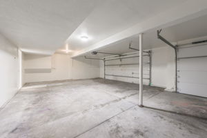 992 Sicklebar Dr-43