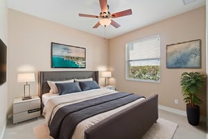 DSC07910 virtually staged.jpeg