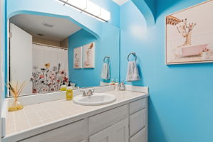  Photo 41