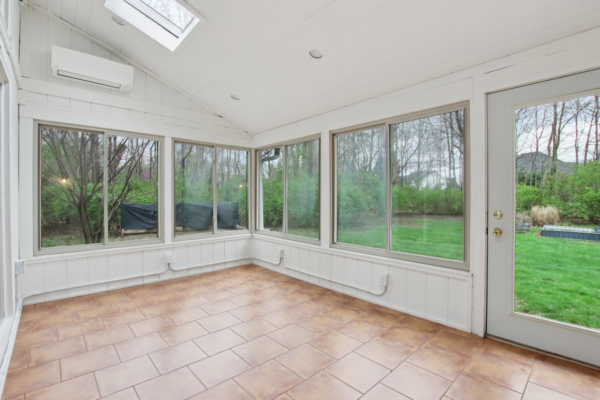 Cumberland Ridge Ln-S0504-040.jpg