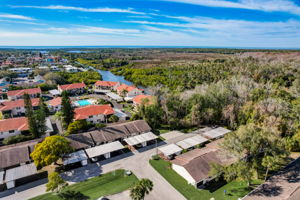 Eagles Point Cir 2-034