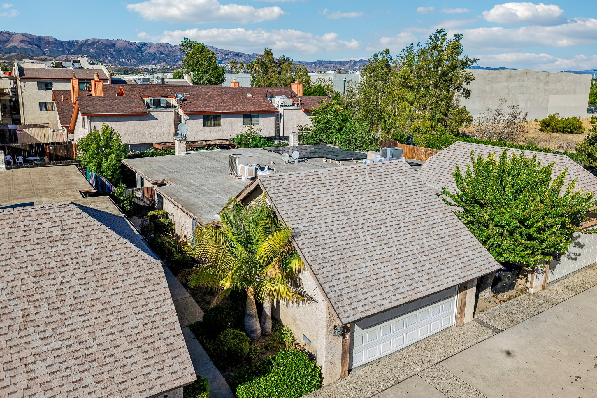 Owensmouth Ave 10-S3009-043.jpg