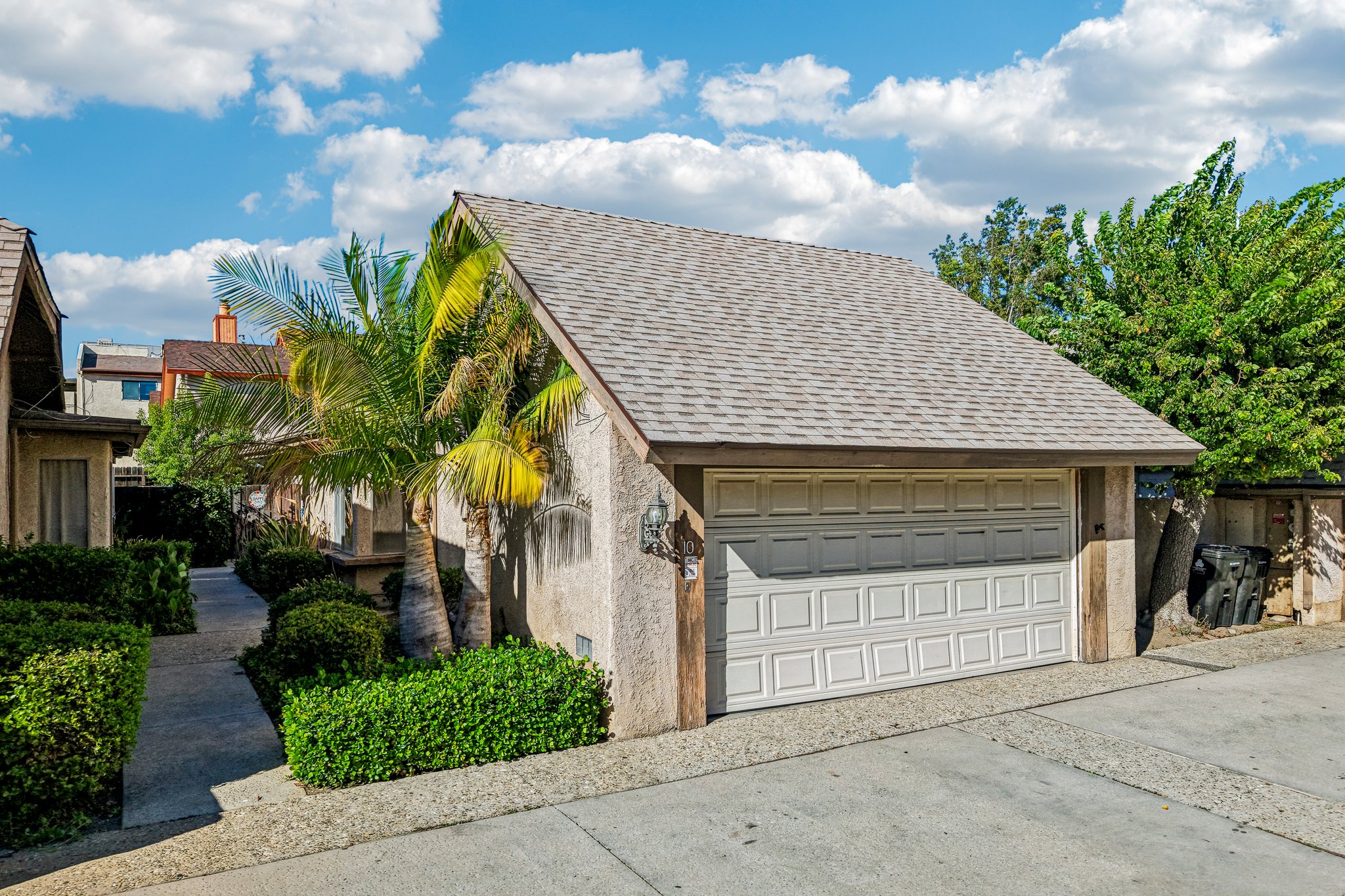 Owensmouth Ave 10-S3009-045.jpg