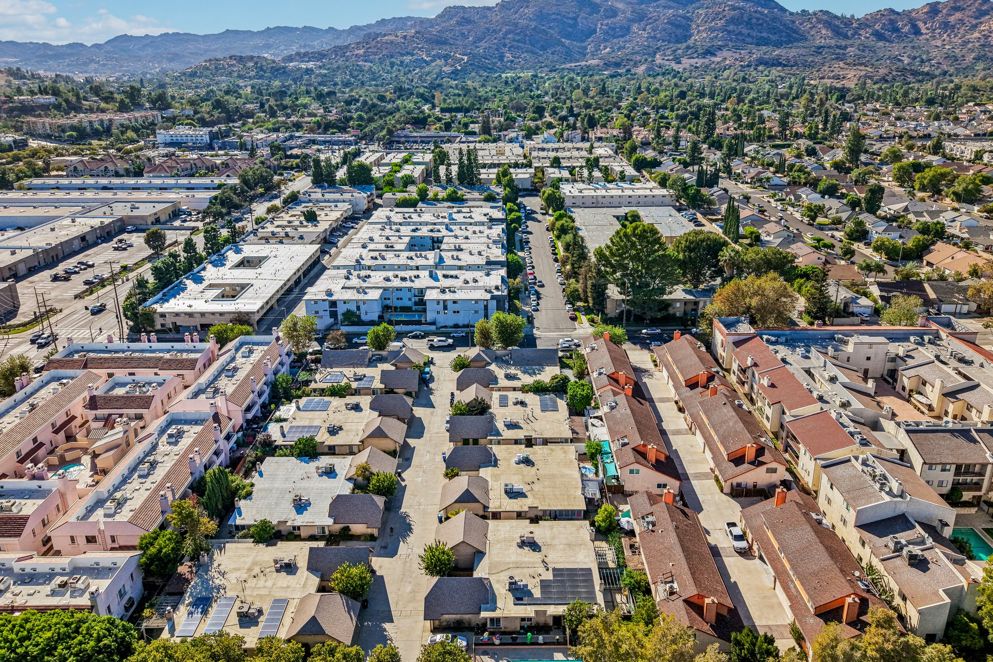 Owensmouth Ave 10-S3009-049.jpg