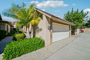Owensmouth Ave 10-S3009-003.jpg