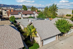 Owensmouth Ave 10-S3009-043.jpg