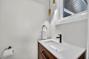  Photo 38