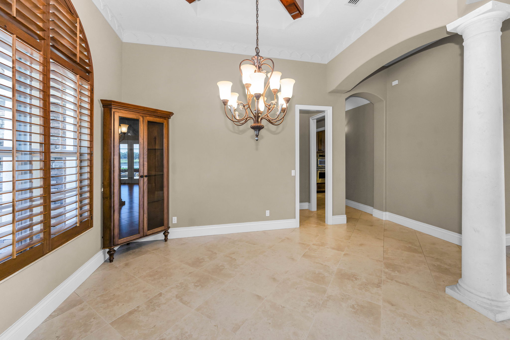 Dining Room3