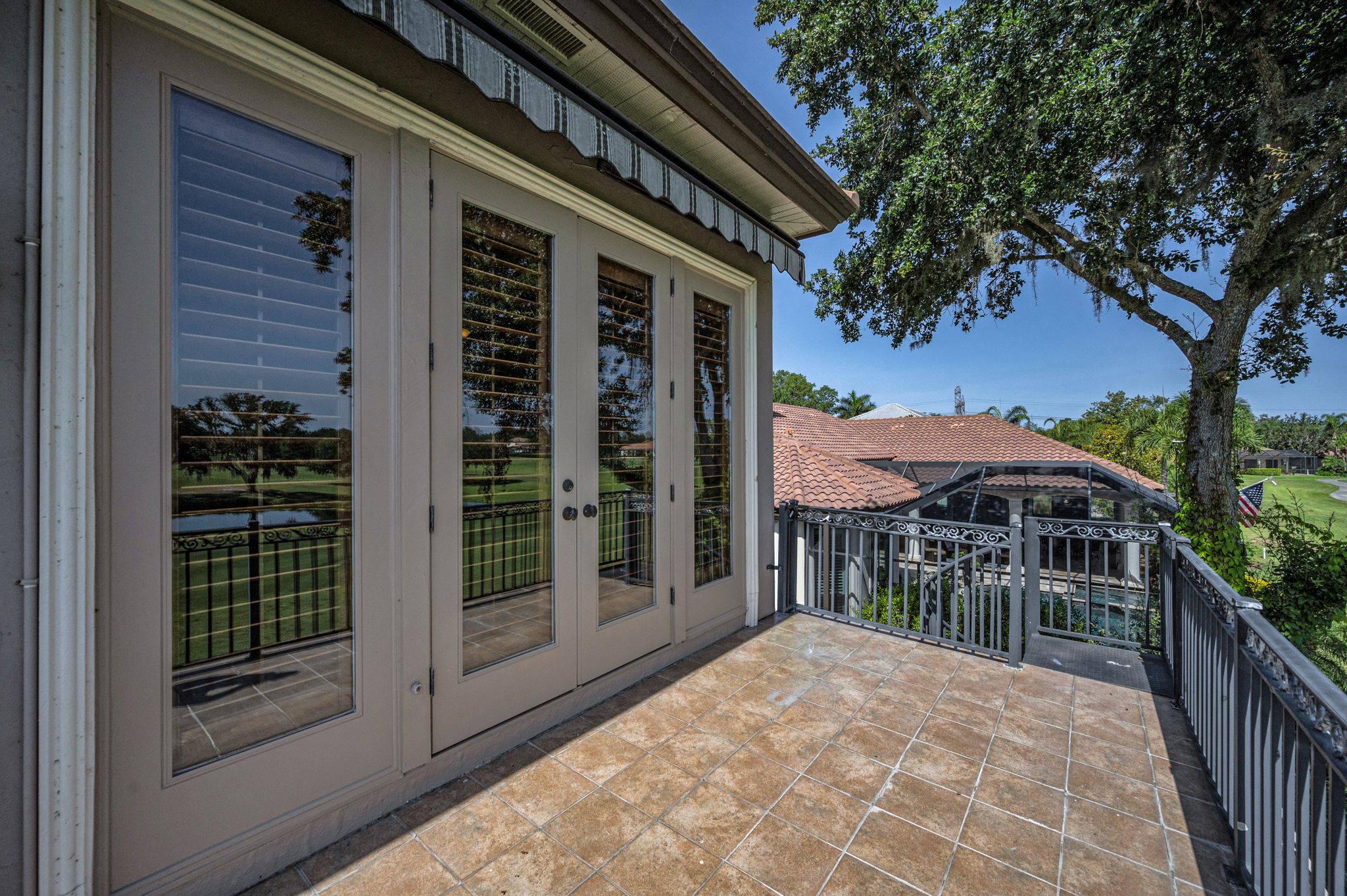 Upper Level Bonus Room Balcony6
