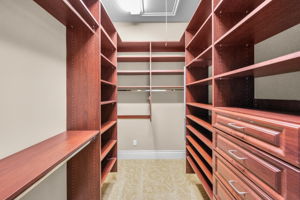 Master Bedroom Walk-in Closet1a