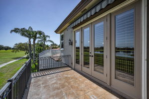 Upper Level Bonus Room Balcony7