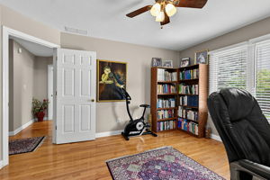  Photo 46