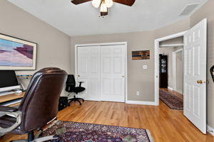  Photo 47