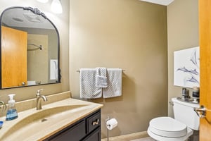 Stratford Ln W-S2909-035.jpg
