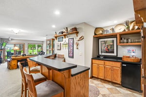 Stratford Ln W-S2909-042.jpg
