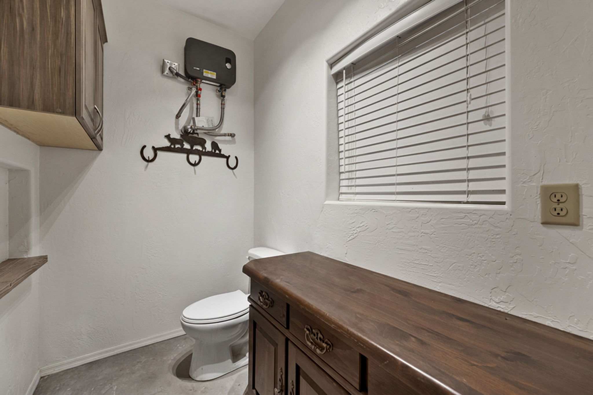 Detached Garage Bathroom DC