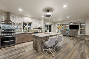 Kitchen 5