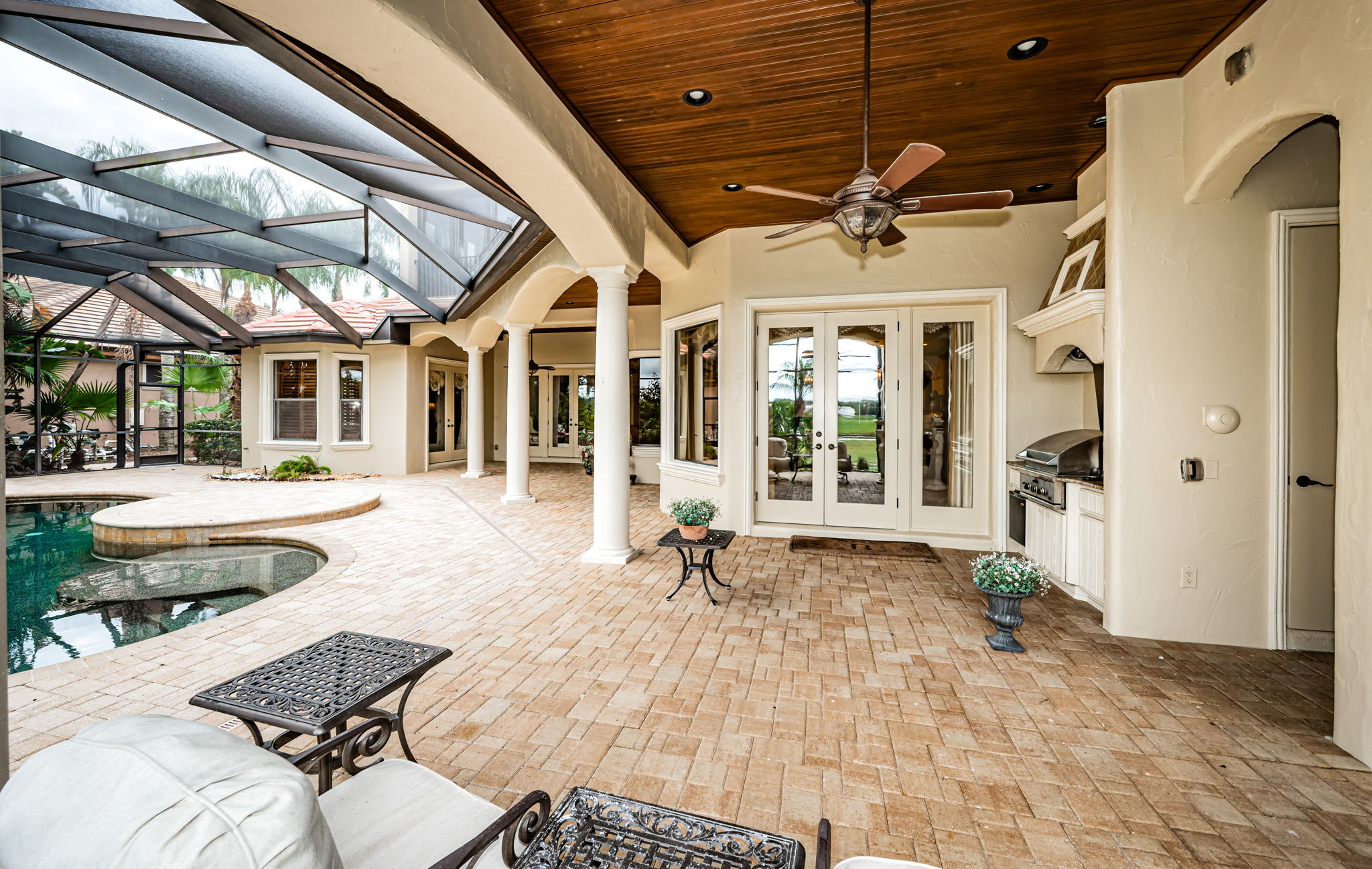 Covered Patio4