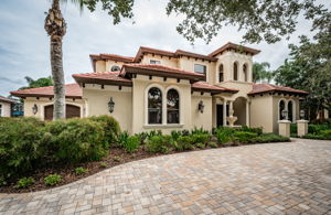 Front Exterior5-2