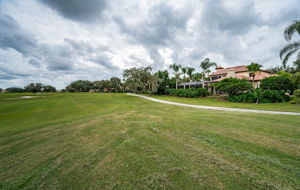 Golf Course6 and Rear Exterior