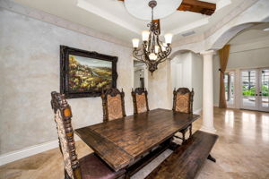 Dining Room3