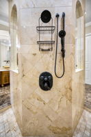 Primary Bathroom1i
