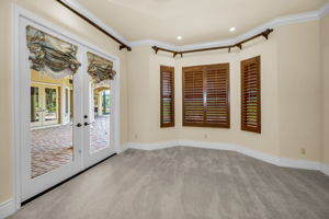 Primary Bedroom1b