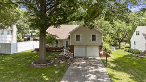  Photo 0