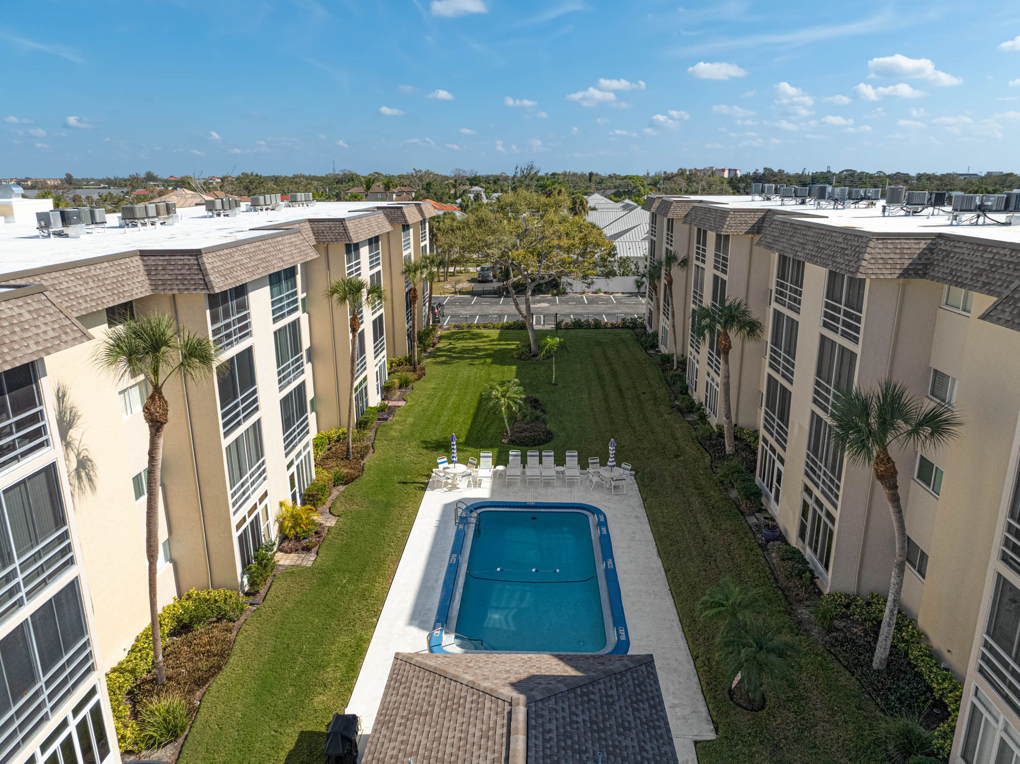 995 La Guna Dr - Unit #103-19