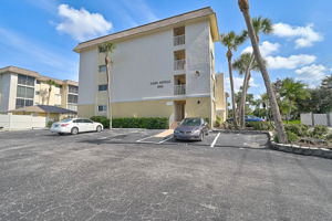 995 La Guna Dr - Unit #103-3