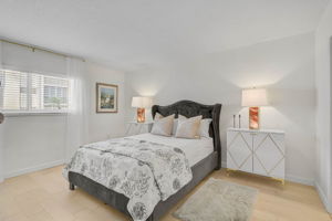 995 La Guna Dr - Unit #103-35