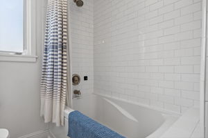  Photo 45