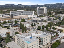 View of Hilton Hotel, Waldorf Astoria and Peninsula Hotels and Rosewood new condominium building related to 9950 Durant Dr.