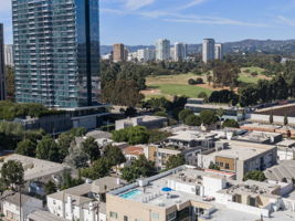 Building Neighbor 101000 Santa Monica