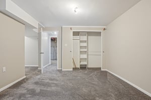 Grove St E-S1608-030.jpg