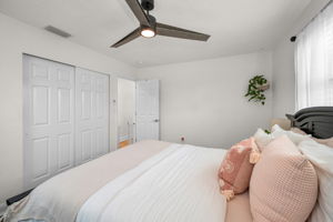 Bedroom1c