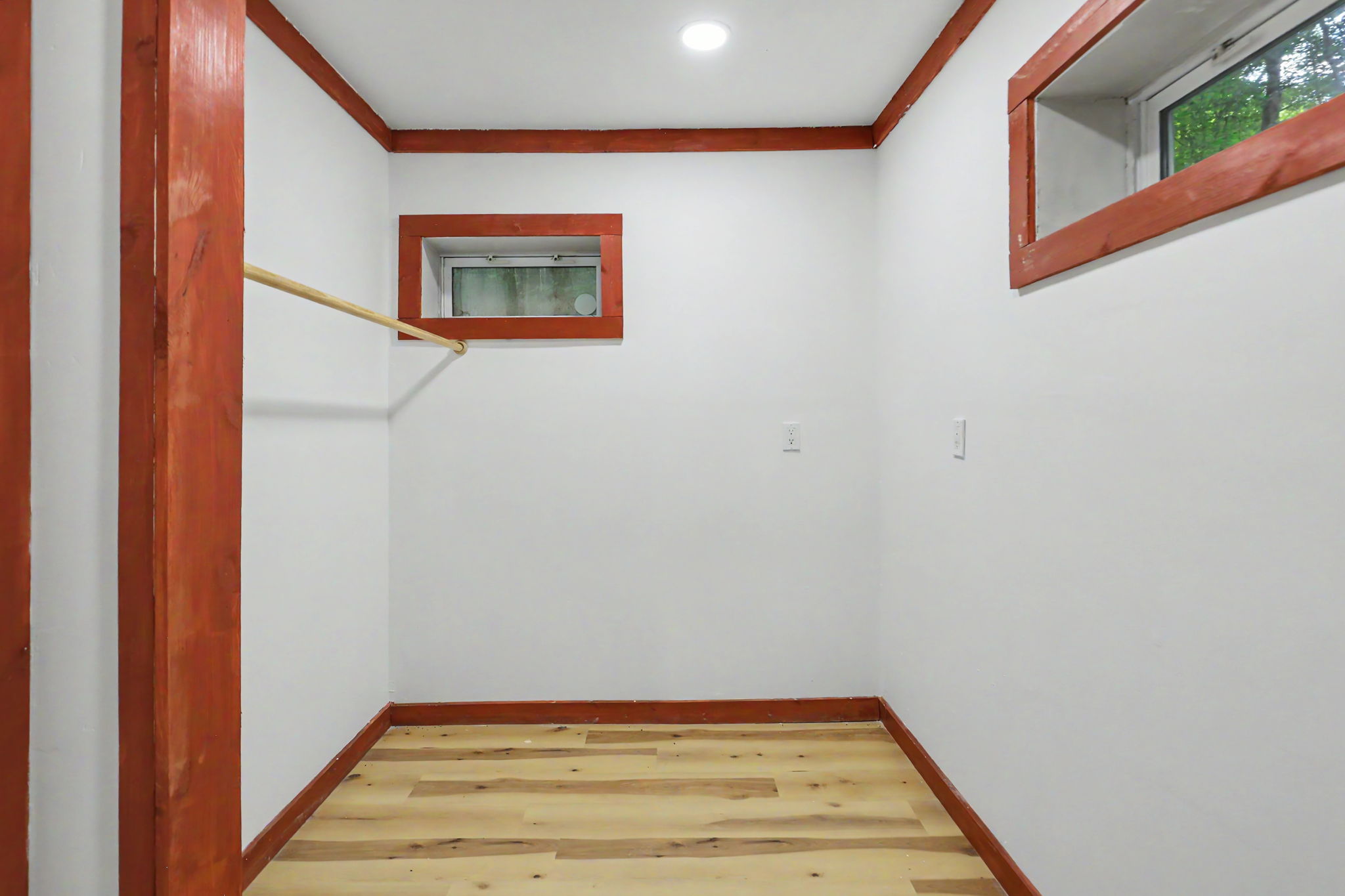  Photo 44