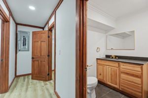  Photo 48