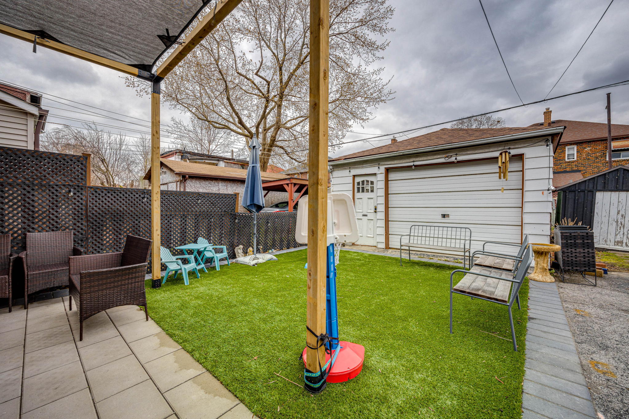 Toronto property showcase — delivered property photograph 64