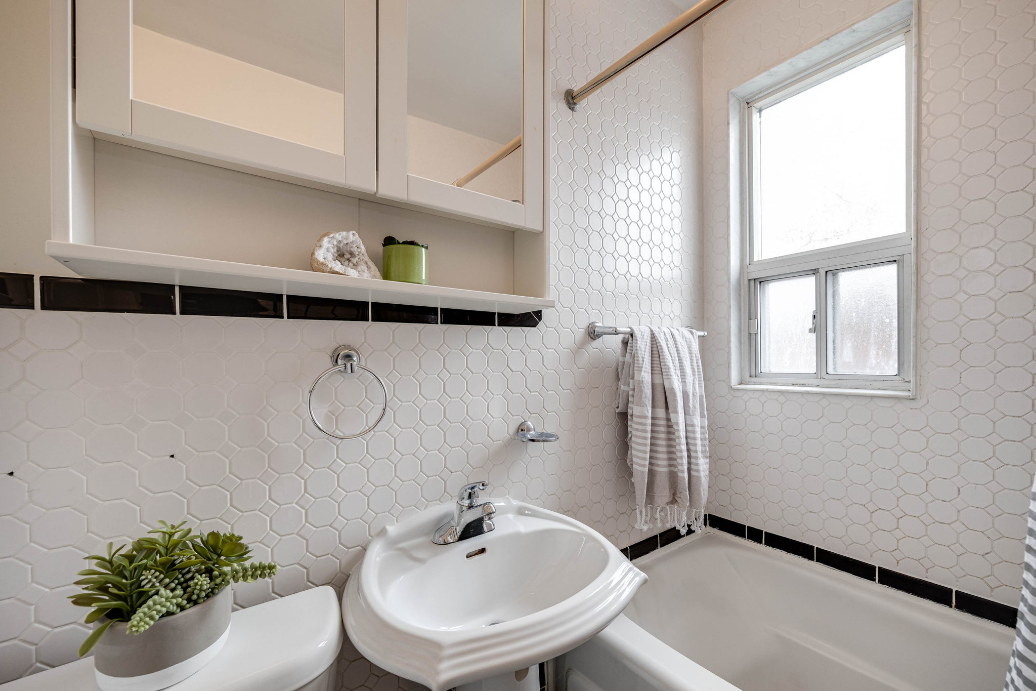 Toronto property showcase — delivered property photograph 21